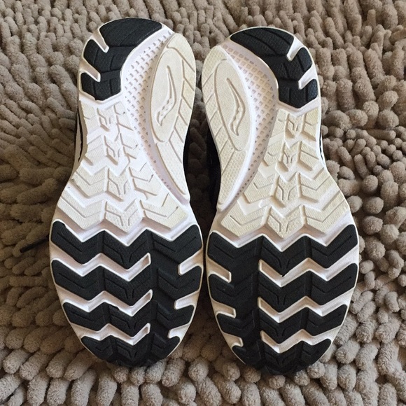 Saucony ISO Series - Picture 7 of 10